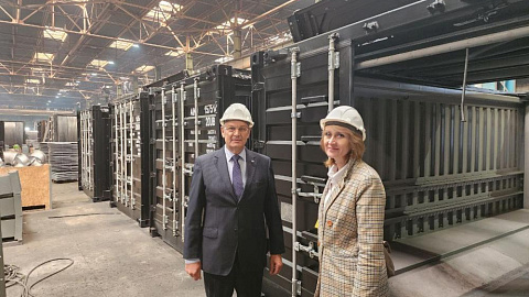 Anatoli Kalinin, Head of the FEZ "Minsk" Administration, and the leadership of the Molodechno District Executive Committee conducted a working visit to resident enterprises located in Molodechno.